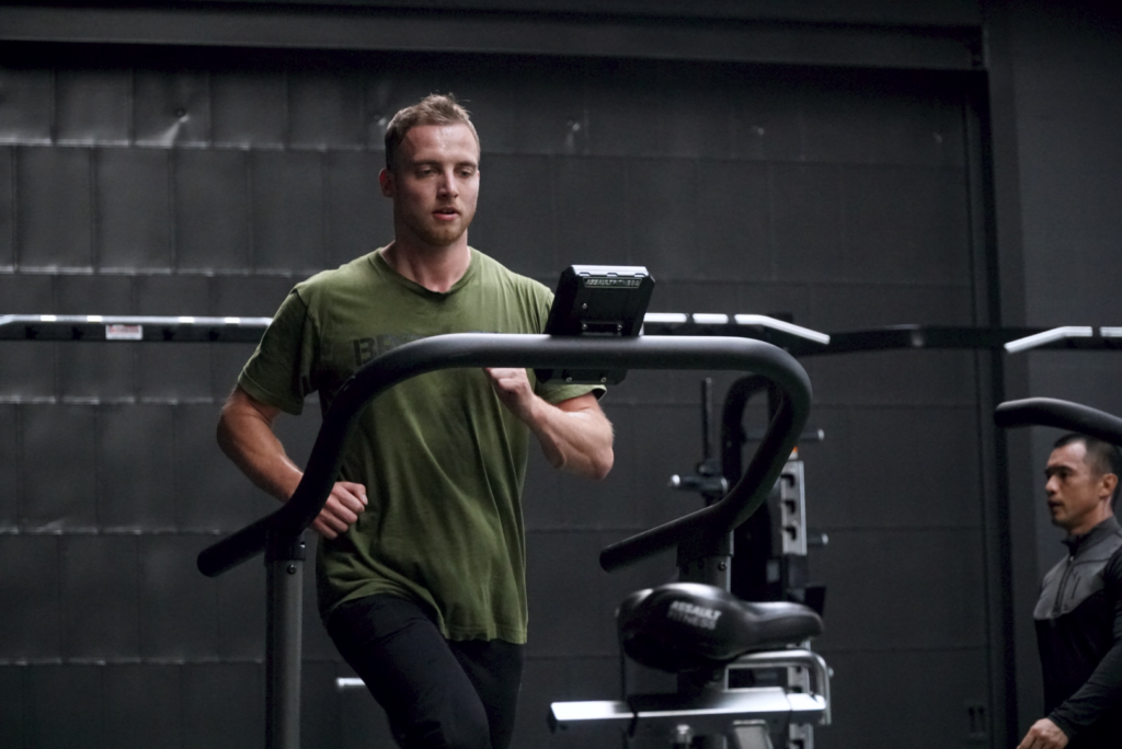 coach robert van breda strength & conditioning tijdens training