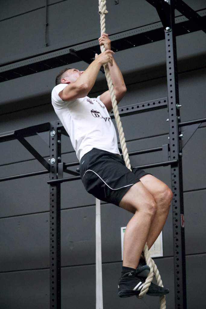 obstacle course training bij sportschool breda strength & conditioning