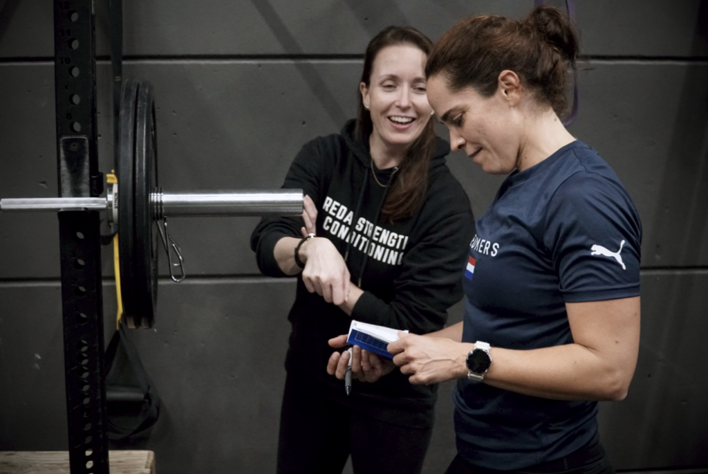 persoonlijke begeleiding tijdens training bij sportschool breda strength & conditioning