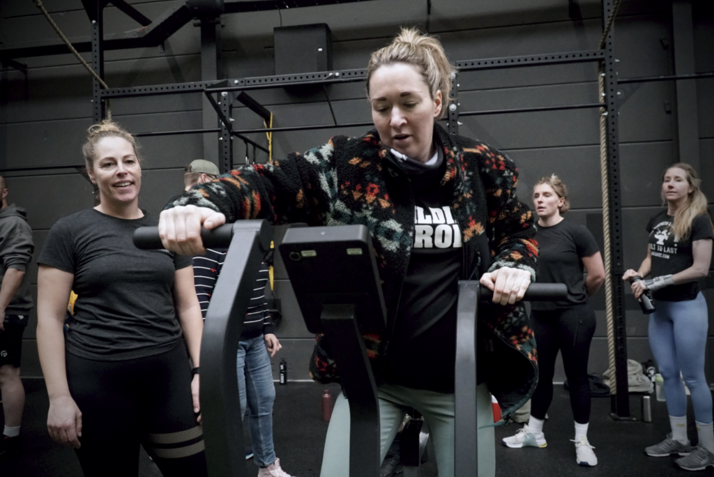 zwangere vrouw rust fietsen tijdens fck 2025 community